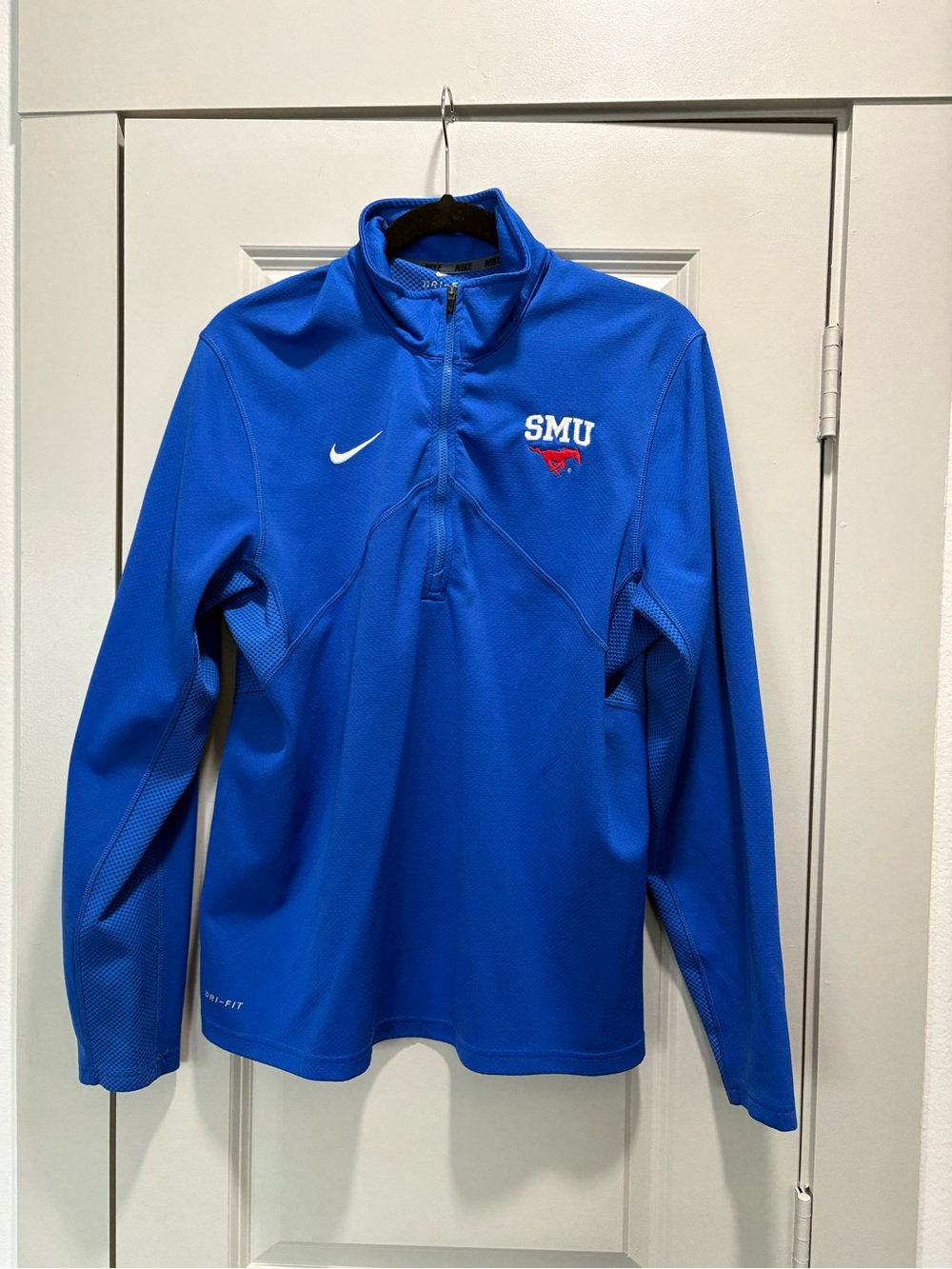 Nike SMU Blue Dri-FIT Performance Pullover